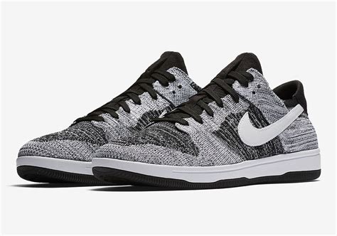 nike flyknit dunks